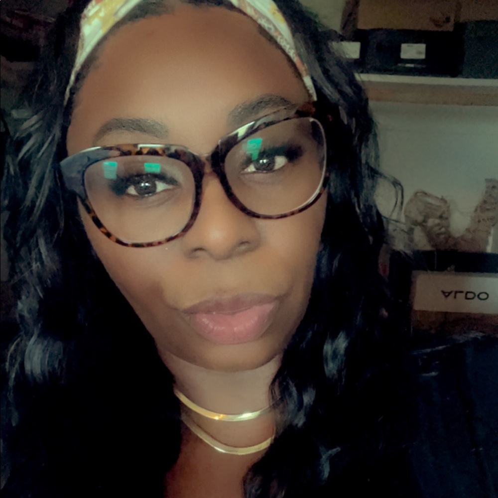 Meet your Posher, Tamira